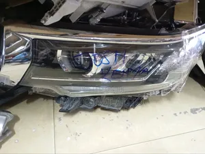 Land Cruiser Prado 165 Headlight