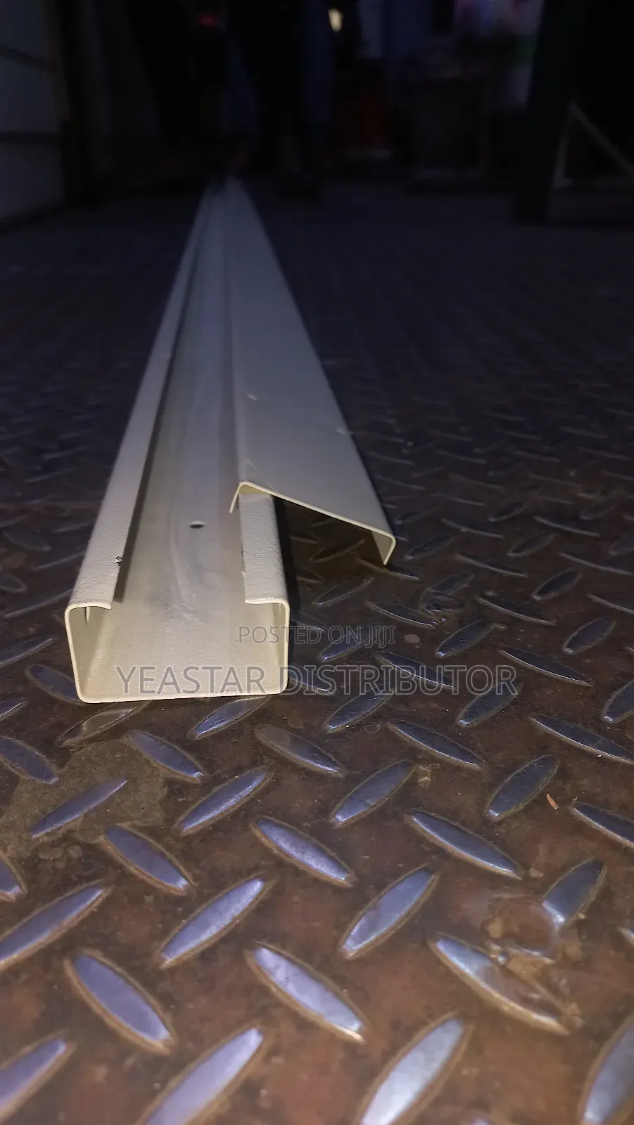 Powder Coated Metallic Trunking 25*50