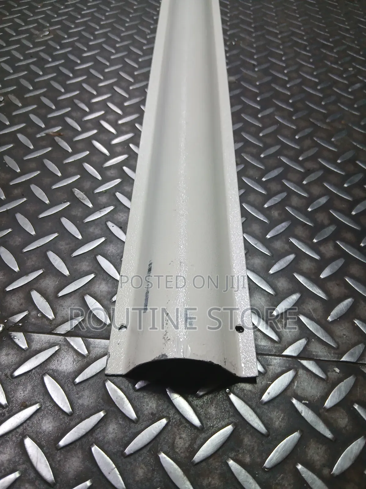 Metal Coated Floor Trunking 6ft