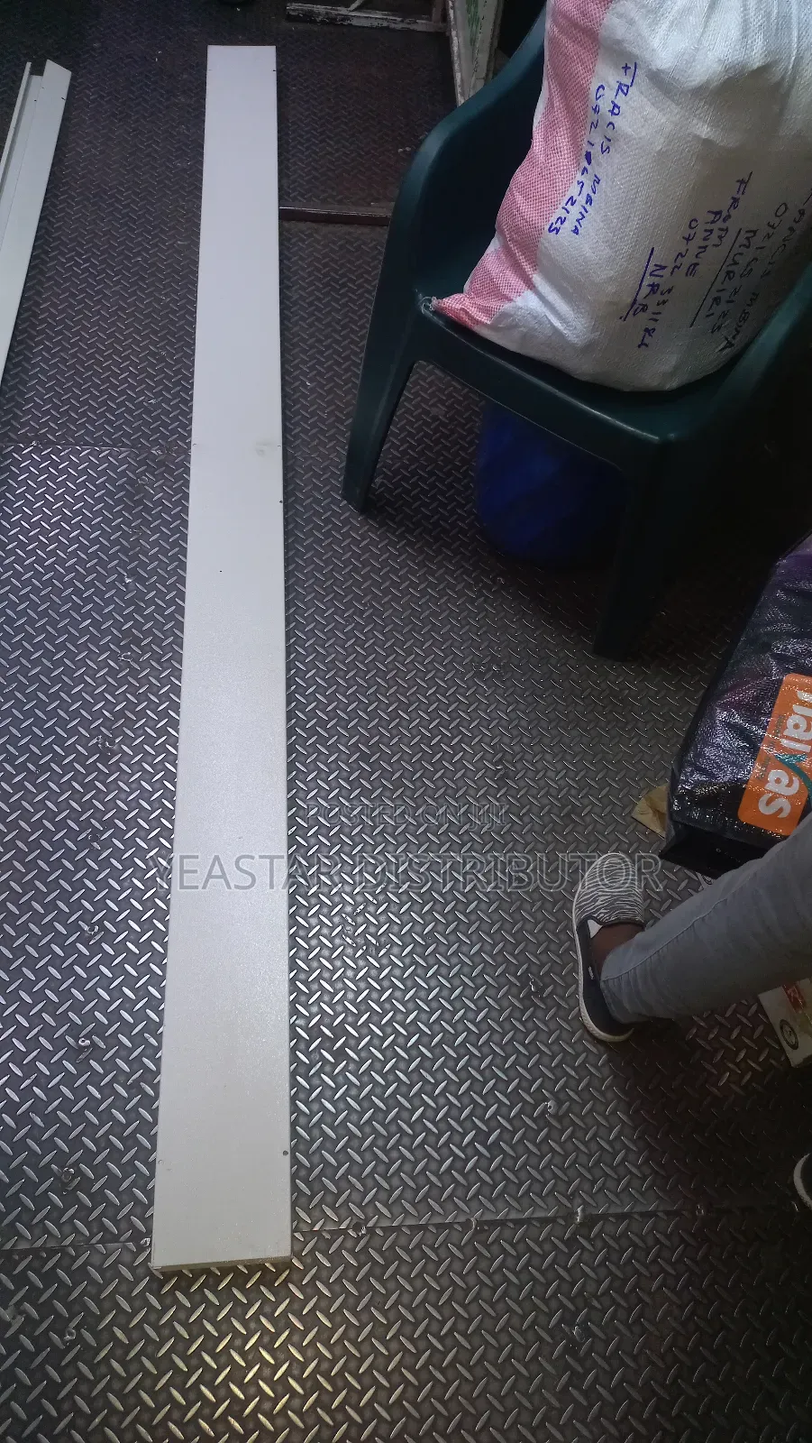 Powder Coated Metallic Trunking 150*50