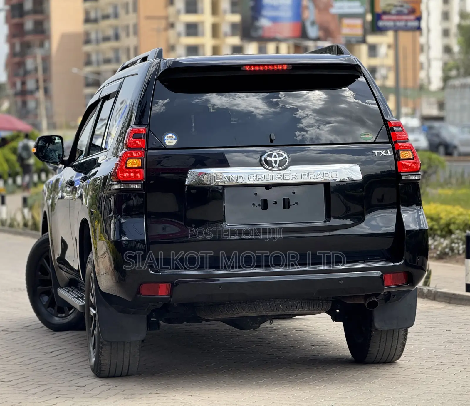 Toyota Land Cruiser Prado 2018 Black