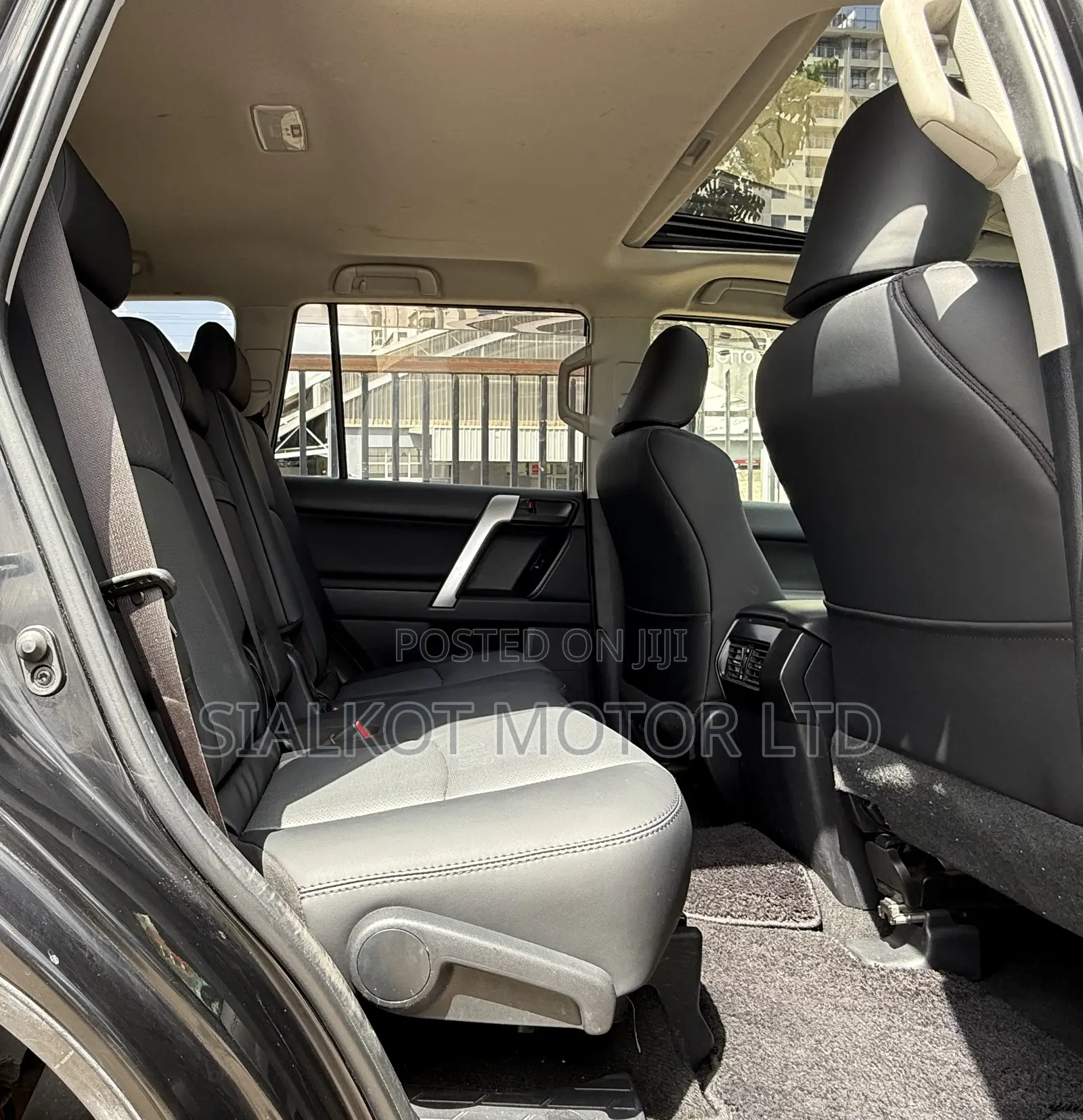 Toyota Land Cruiser Prado 2018 Black