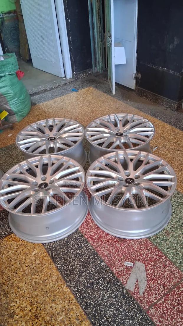 Audi Q5,Q7 Size 20inch Wheels