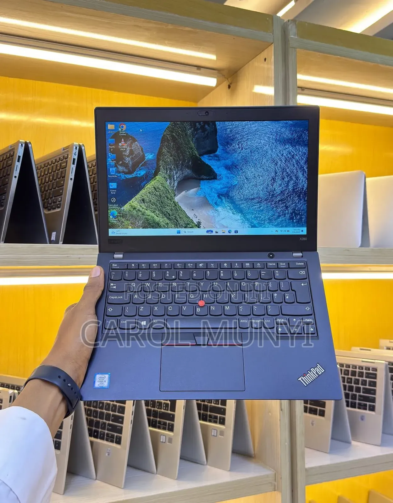 New Laptop Lenovo Thinkpad T490s 8GB Intel Core I5 SSD 256GB