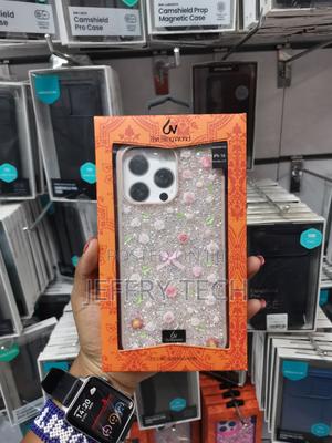 Velvets iPhone 16 Pro Max Glitter Crystal Rhinestone Floral Perl Case - thumbnail 2