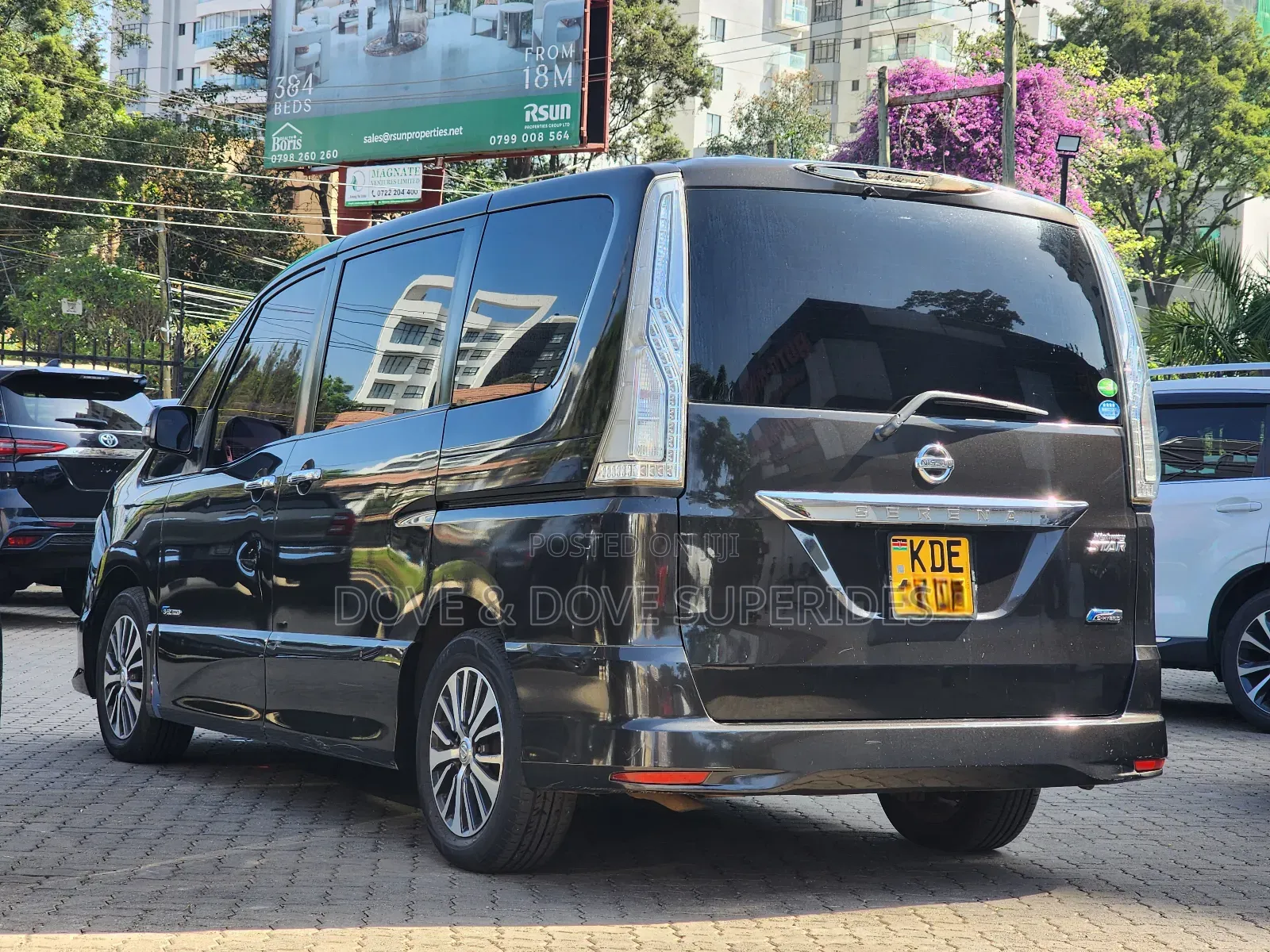 Nissan Serena 2014 Black