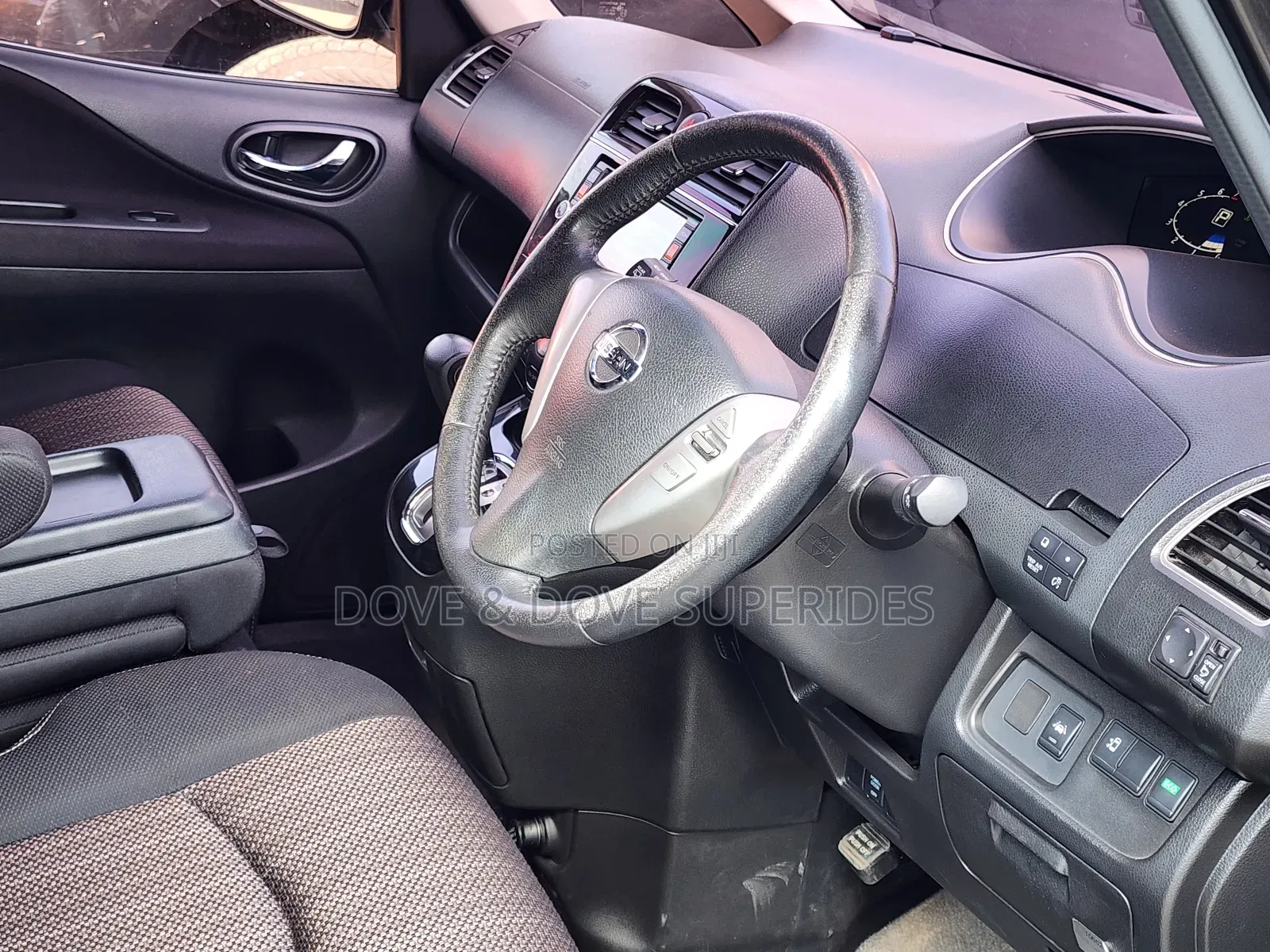 Nissan Serena 2014 Black