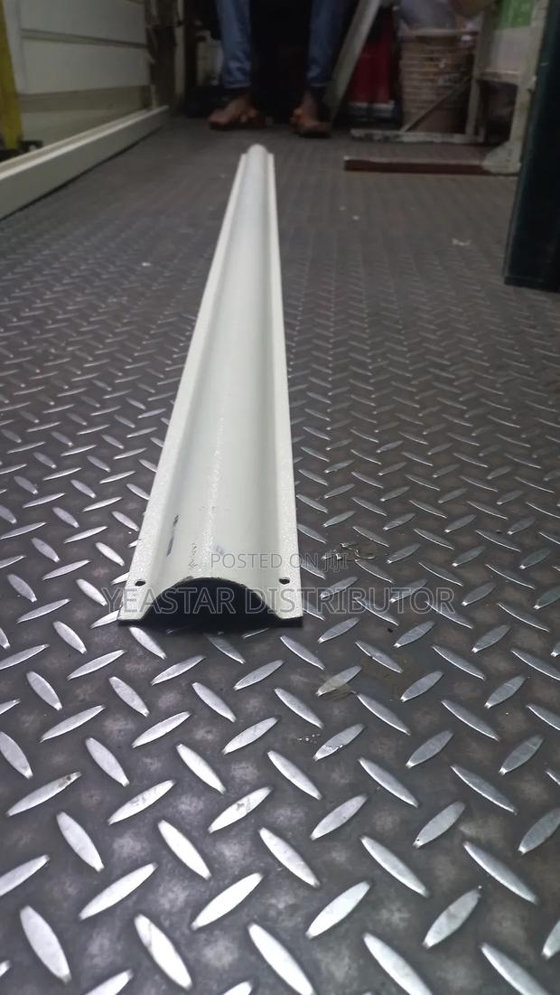 Powder Coated Floor Trunking 6ft - main view