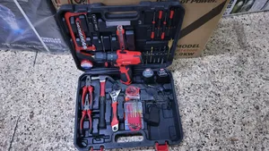 Quality 100 Piece General Purpose Handy Man Tool Kit