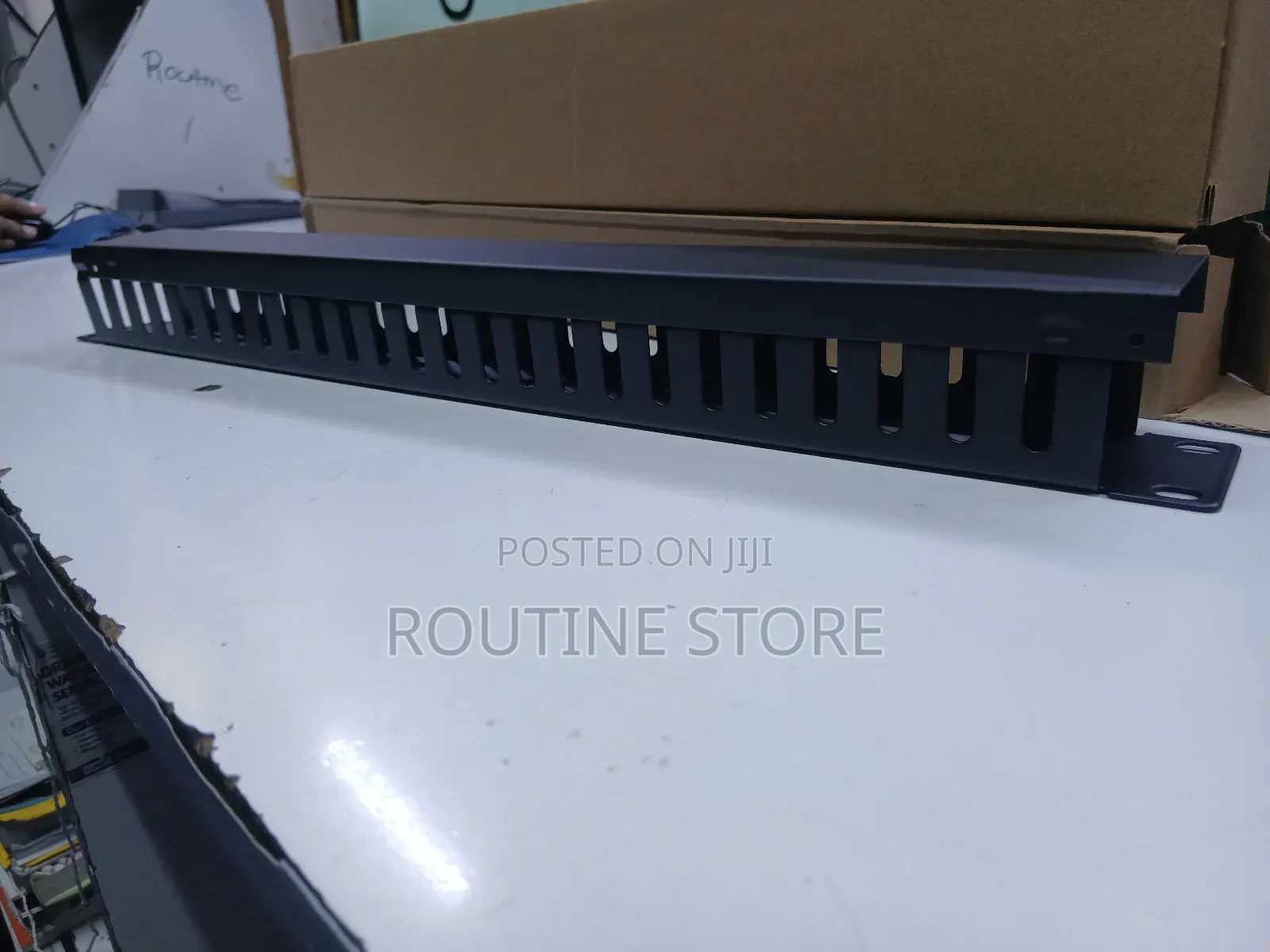 Cable Organiser 1u 24port