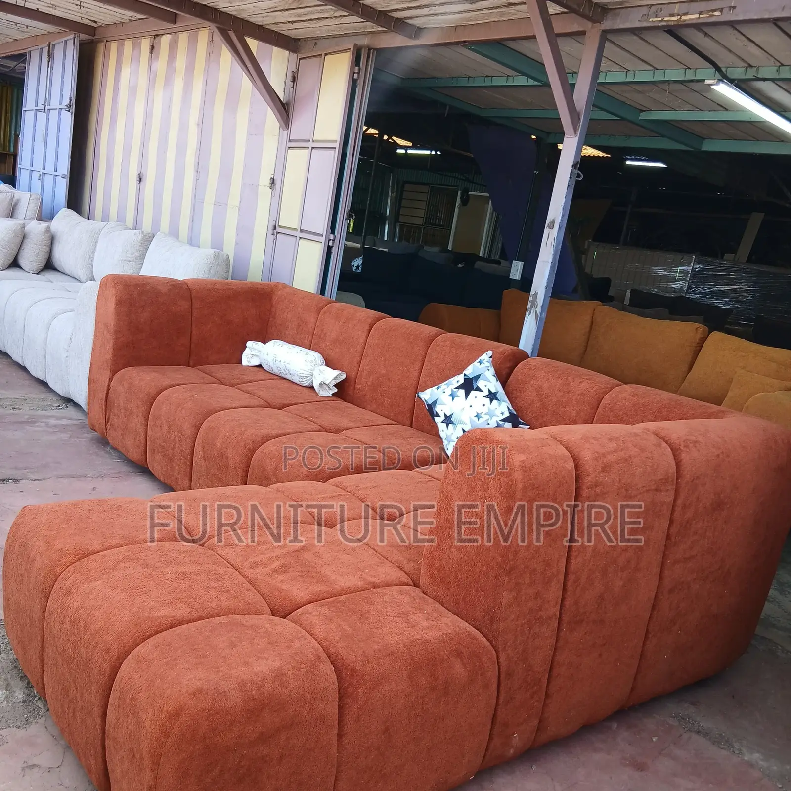 Harmonious 6 Seater Bubble L Seat