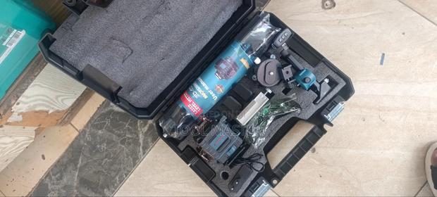 Bosch Cordless Laser Level/Bosch Laser Level With Tripod Stand - main view