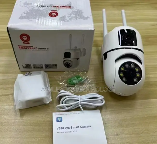 Wall Mounted V380 Bulb Wifi Dual Lens Camera Bulb Color Night Vision