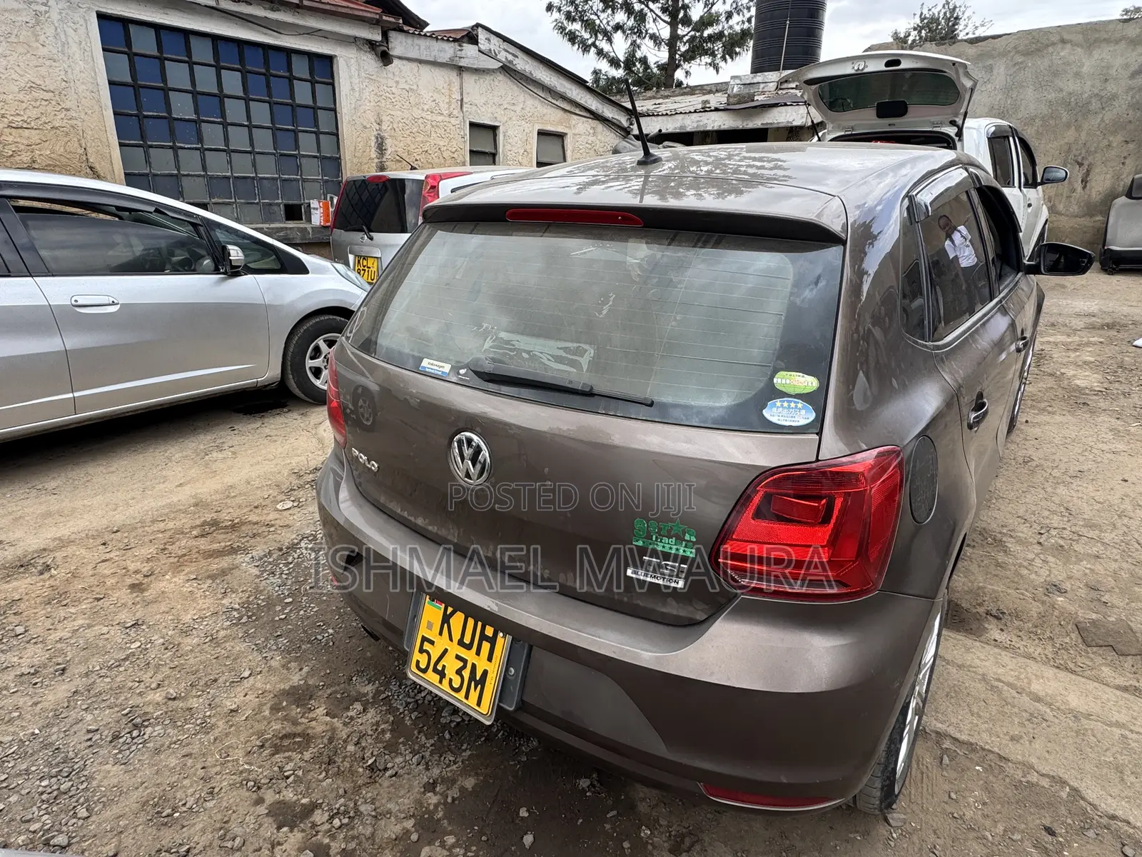 Volkswagen Polo 2015 Brown