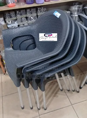 Large Comfortable Plastic Heavy Duty Bamboo Chair.