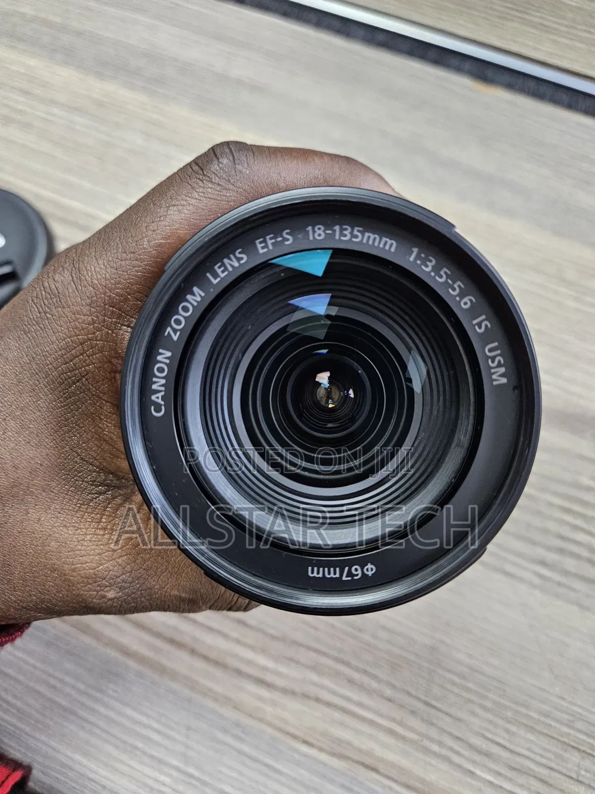 Canon Ef-S 18-135mm F/3.5-5.6 Is Usm Lens
