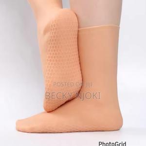 Silicon Anticracking Moisturizing Socks - main view