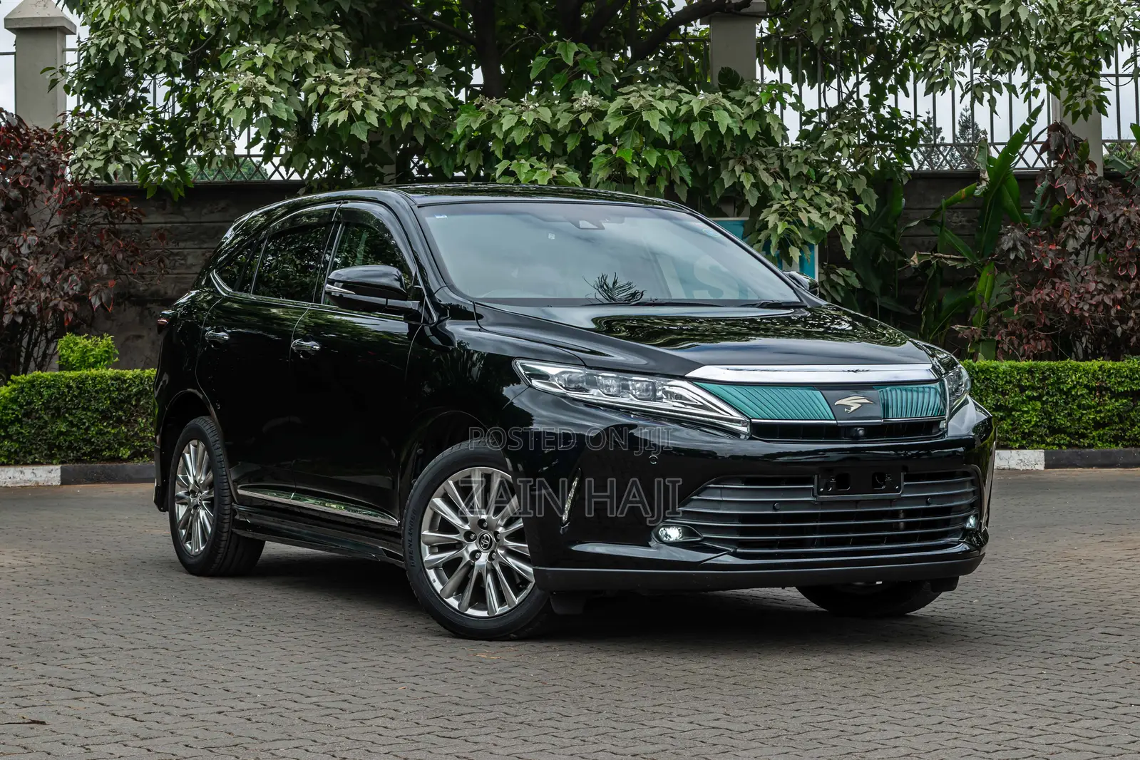 Toyota Harrier 2018 Black