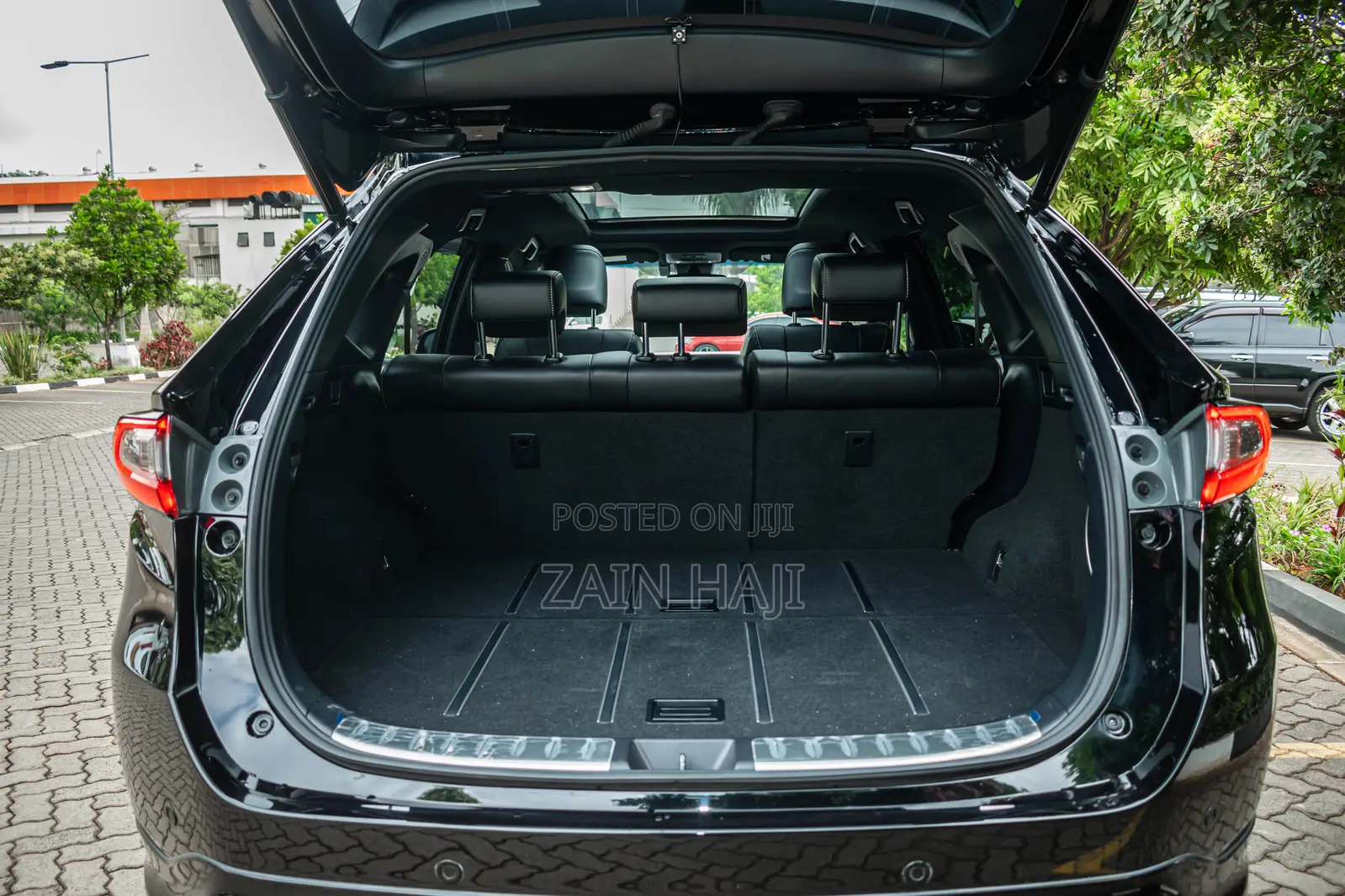 Toyota Harrier 2018 Black