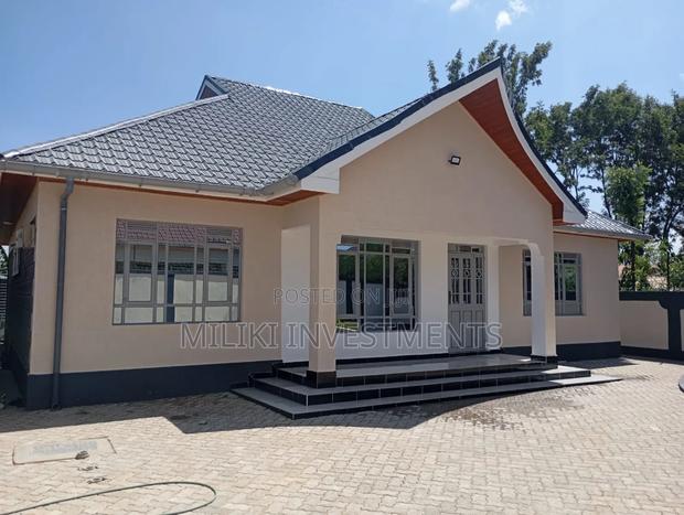 3bdrm Bungalow in Mugutha, Ruiru for sale