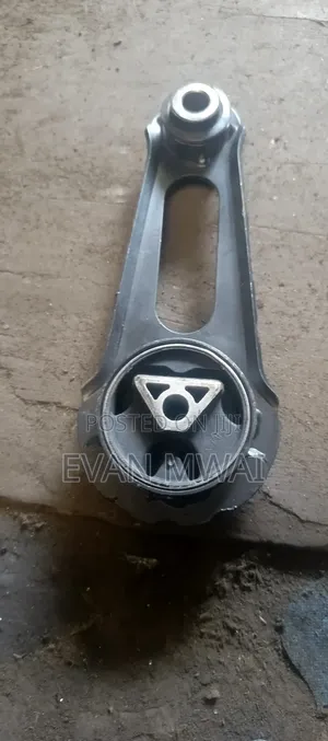 Nissan March/Note 2014 Gear Mounting