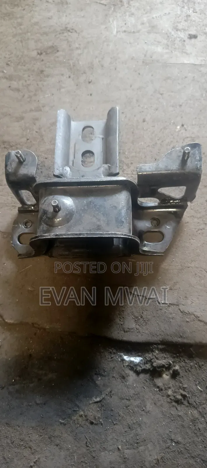 Mazda Demio Sly Queen Mounting 2013