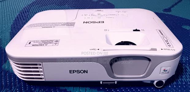 Epson X12 Projector – Ready for Work Play