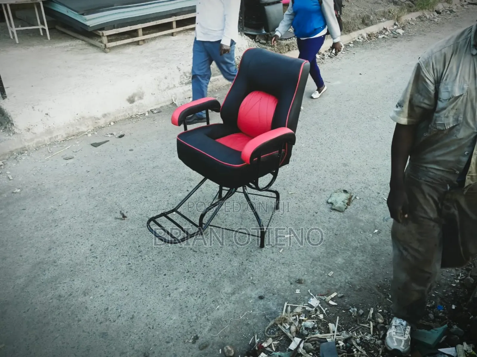 Rotating Barber Chairs 
