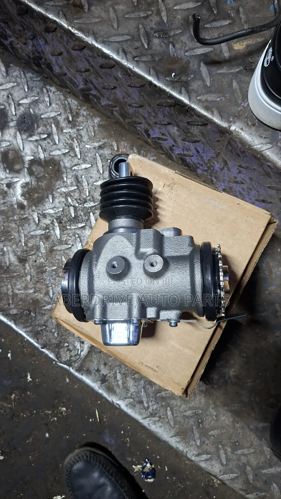 Rear Wheel Cylinder Hino 700, Ranger, 500 Mega.