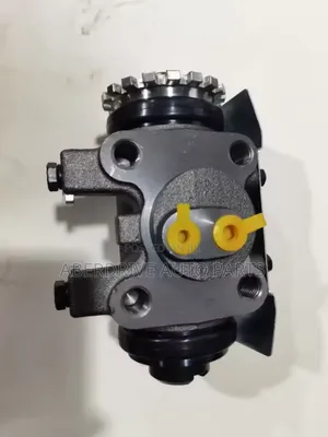 Rear Wheel Cylinders, Size 44 for Isuzu Fts, FSS