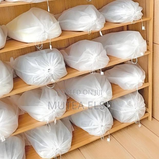 White 25 PCS Shoe Dust Covers - main view
