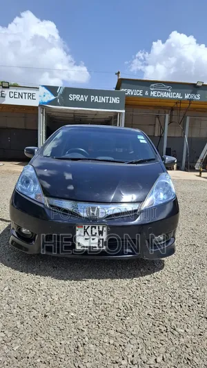 Honda Fit Shuttle 1.3 Hybrid 2WD 2013 Black