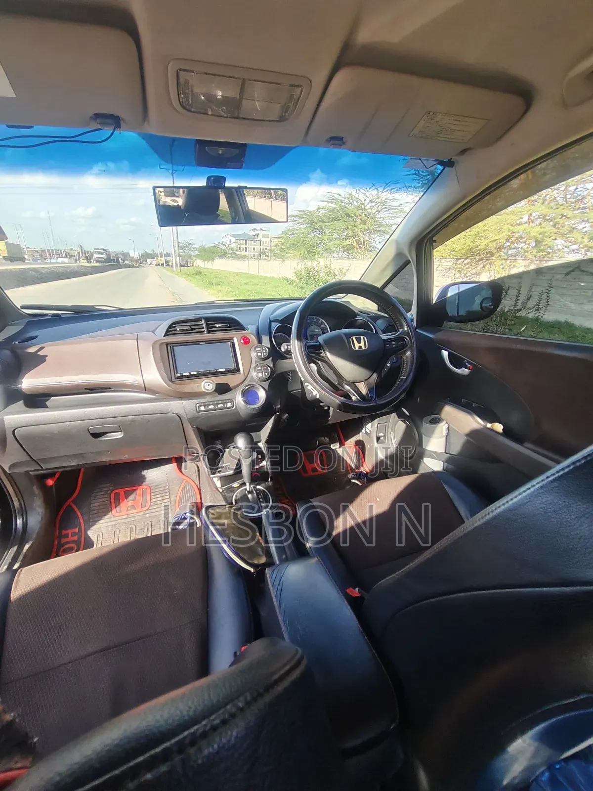 Honda Fit Shuttle 1.3 Hybrid 2WD 2013 Black