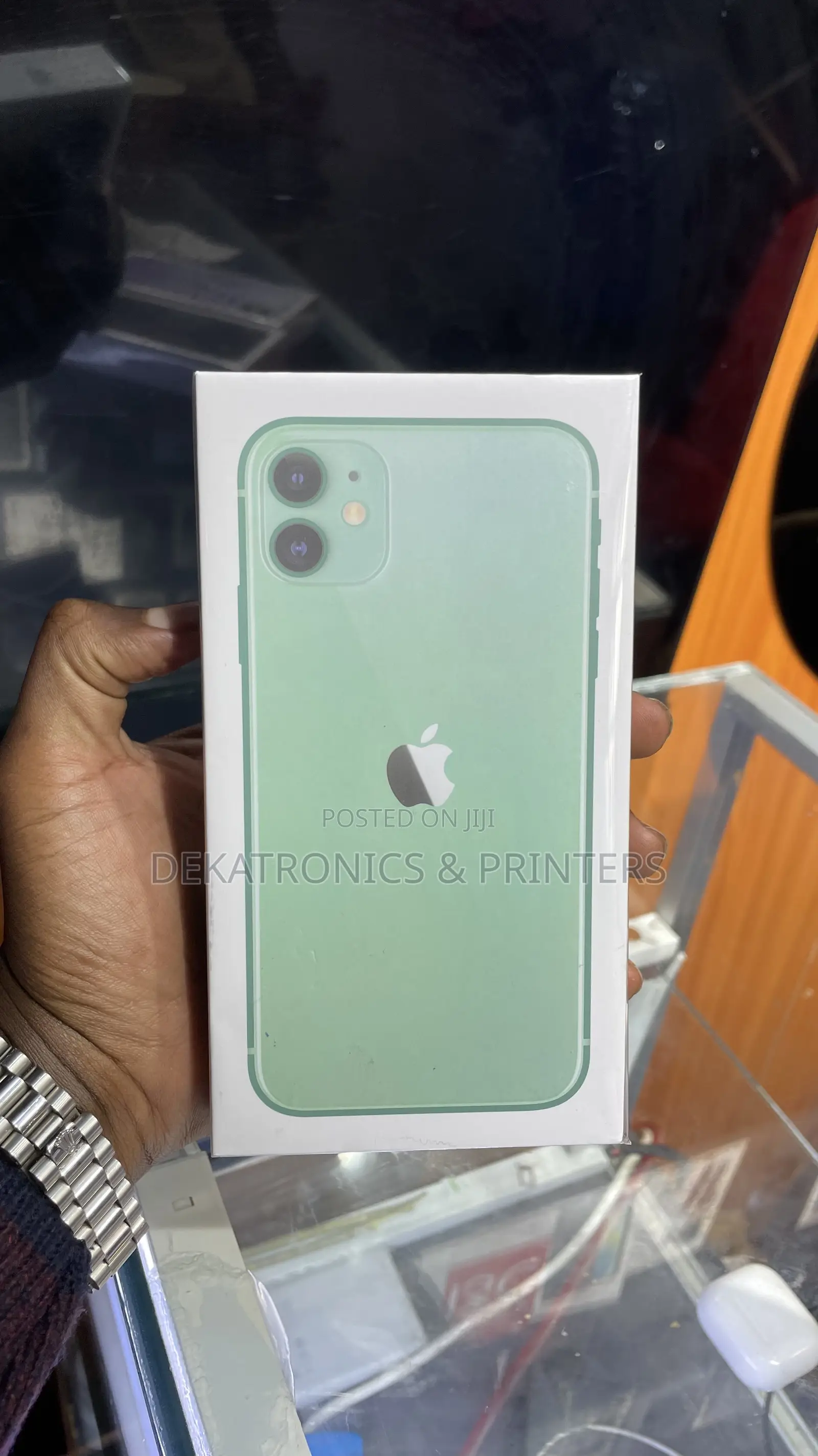 New Apple iPhone 11 128 GB