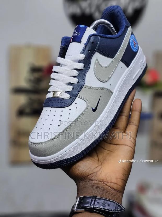 Air Force Sneakers - main view