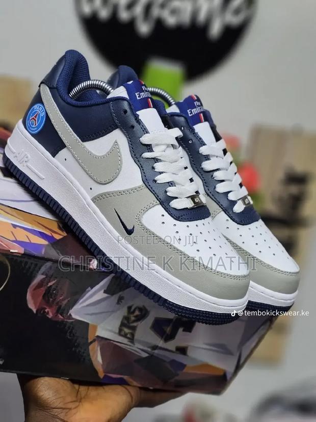 Air Force Sneakers - thumbnail 2