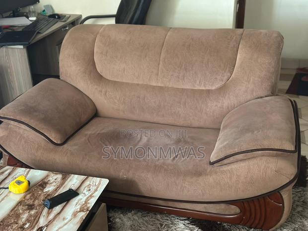 2 Seater Sofa - thumbnail 5