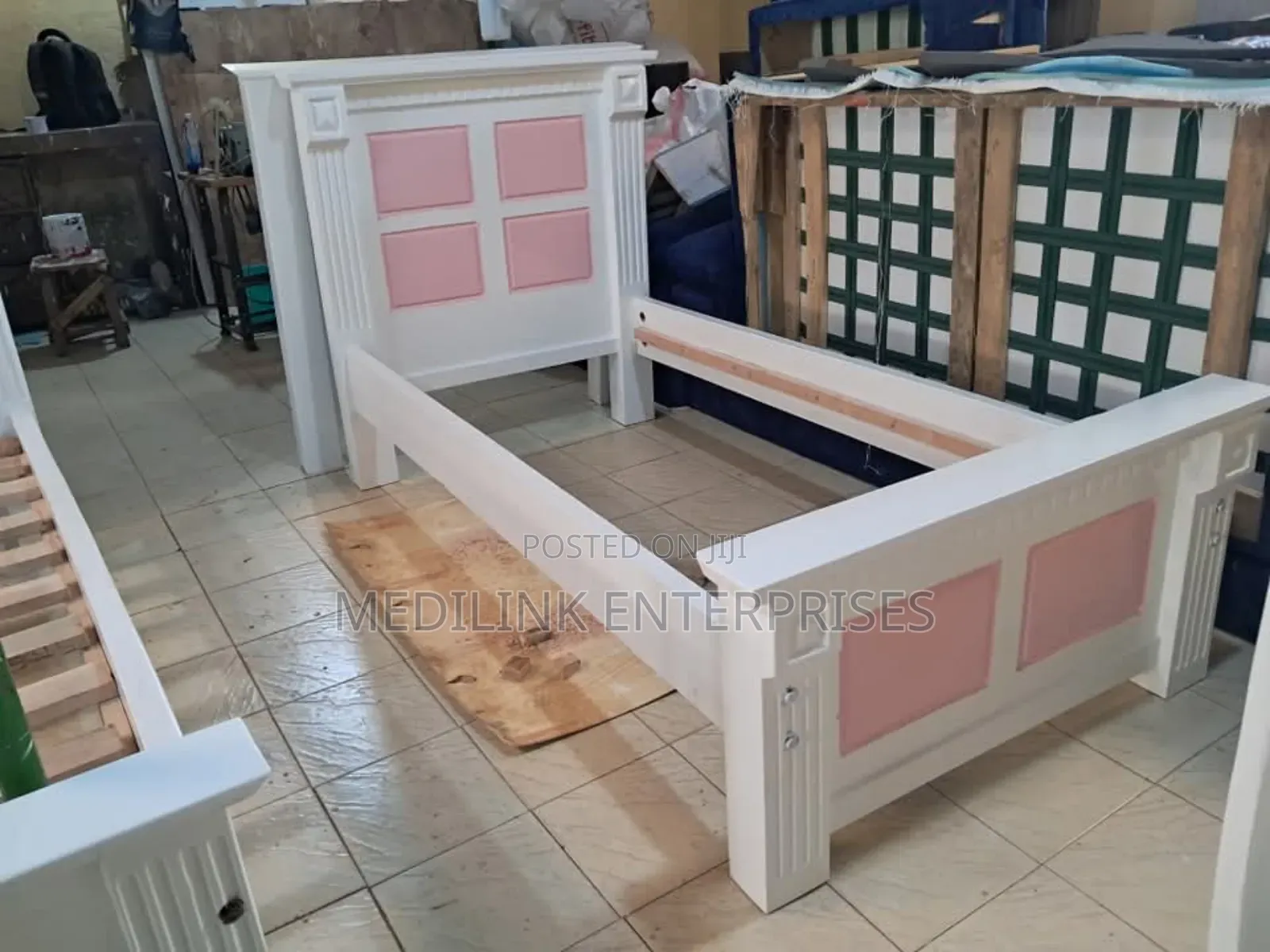 Ear View 3*6 Kids Beds Mahogany