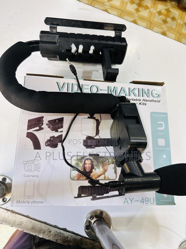 Ay49u C-Shaped Led Video Making Kit – Professional Lighting - main view