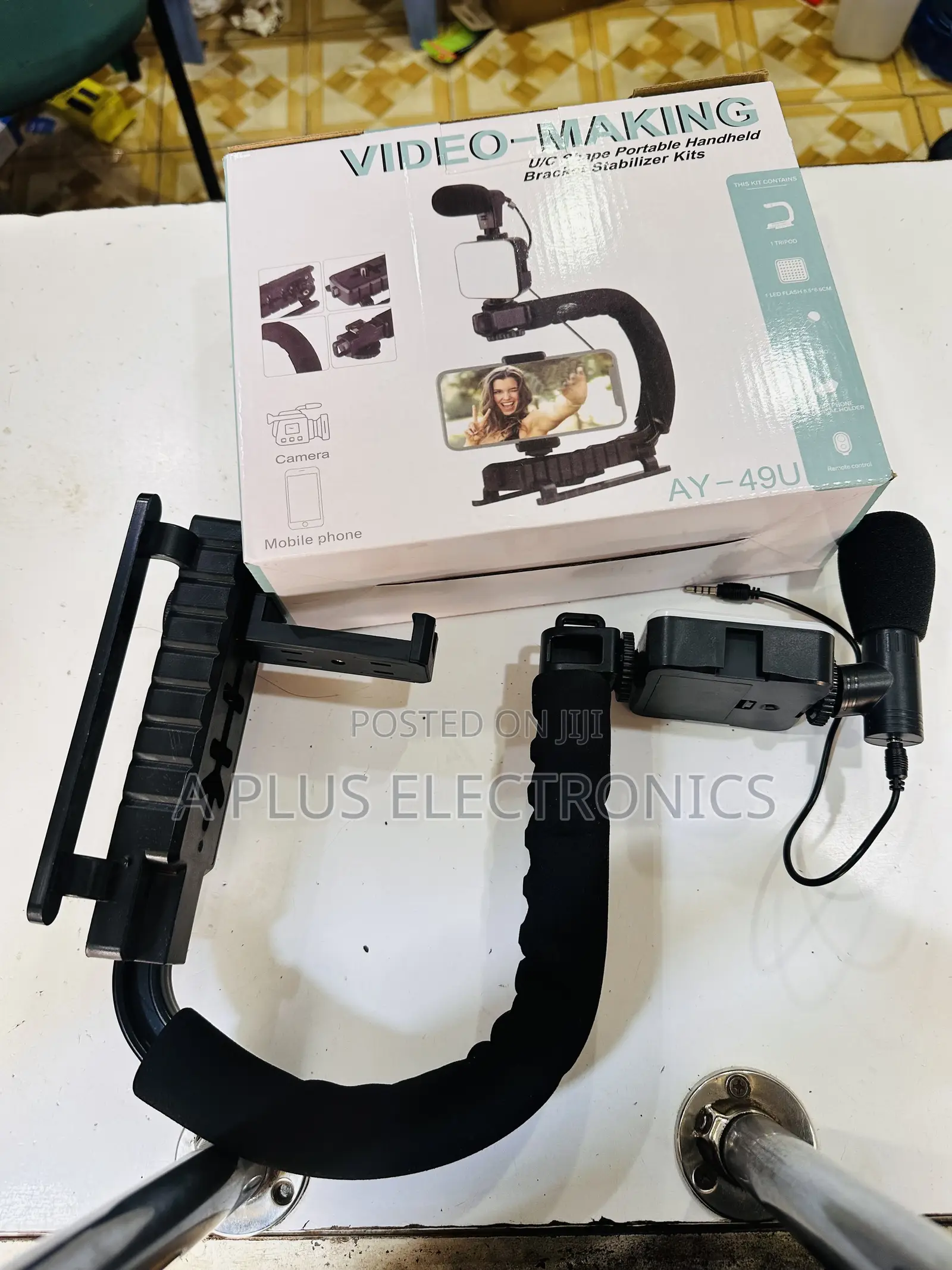 Ay49u C-Shaped Led Light Video Making Kit for Photography