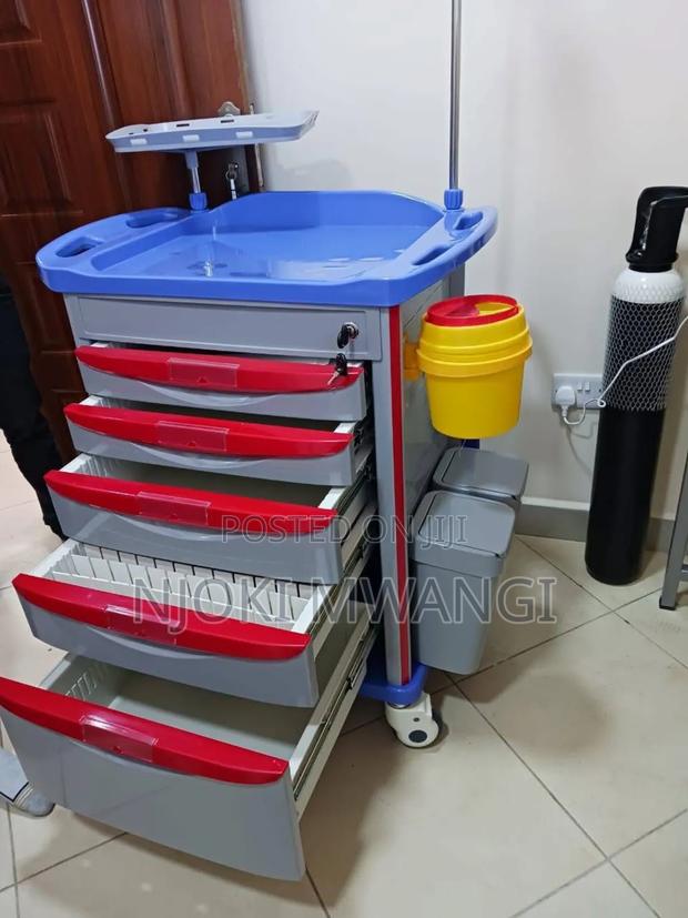 Crash Cart - thumbnail 2