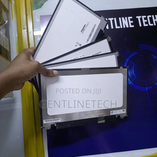 11.6 In 30 Pin Connector Screens