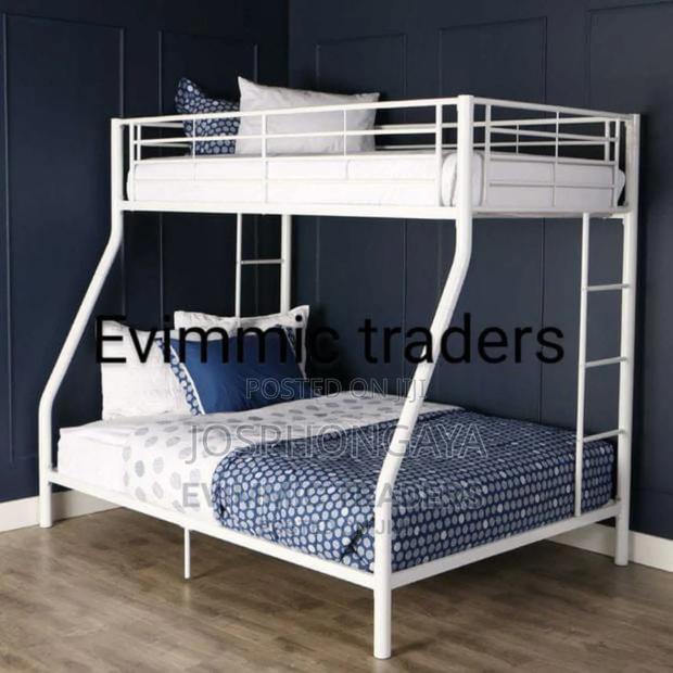 Best Quality Metallic Bed for Sell 3 Up 4 Down Sized