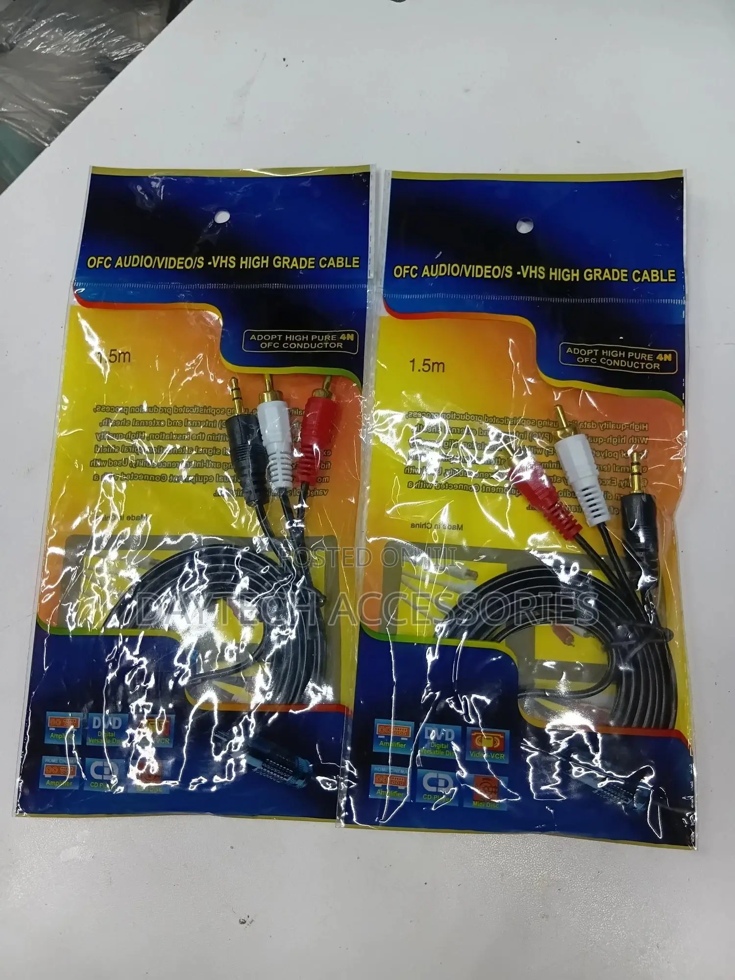 3.5mm Jack Aux to 2 Rca Audio Cable 1.5m
