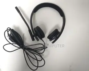 Logitech H570e Stereo Usb-a Headset With Noise Cancelling Mic - Black
