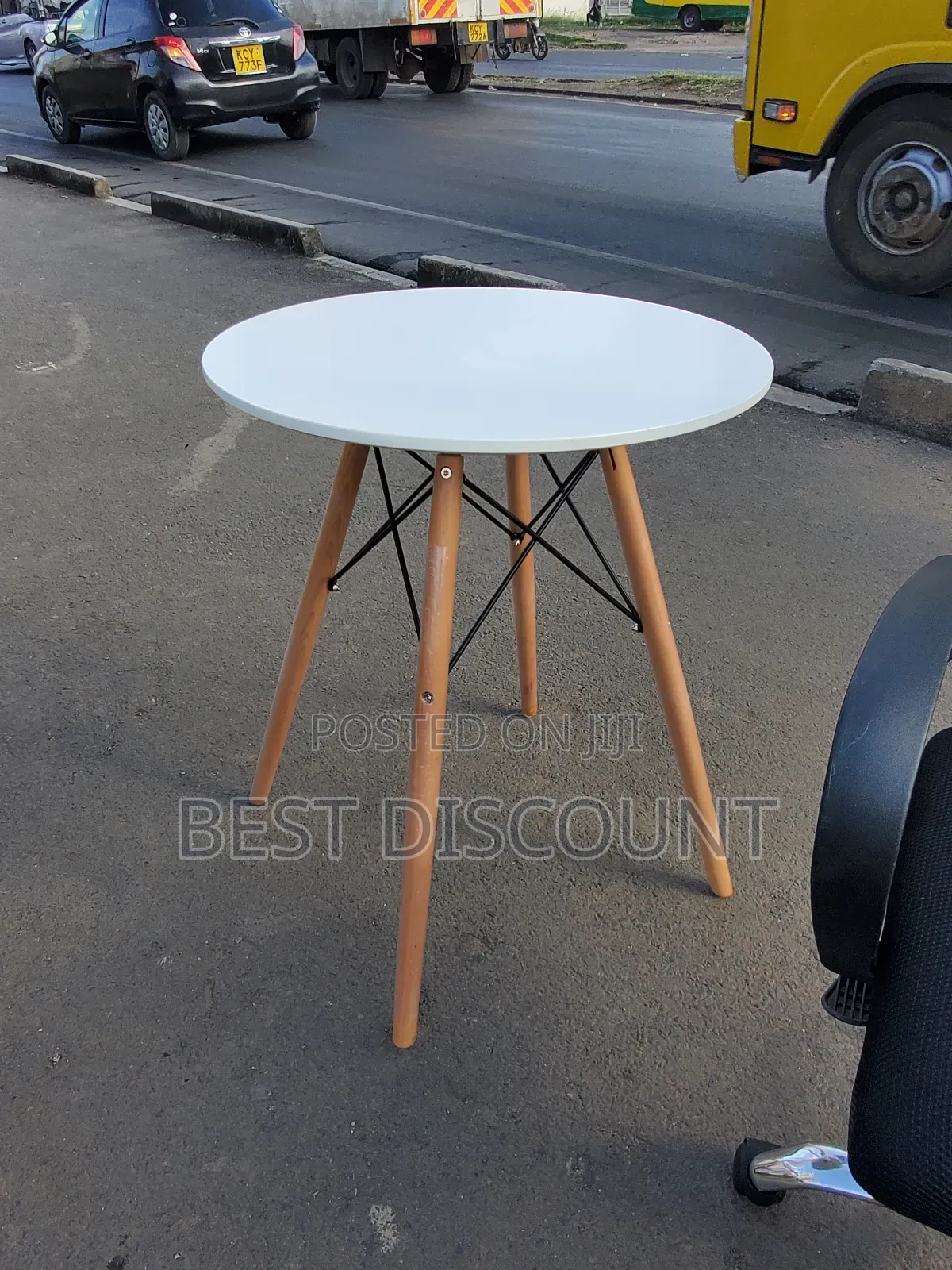Round Outdoor Table