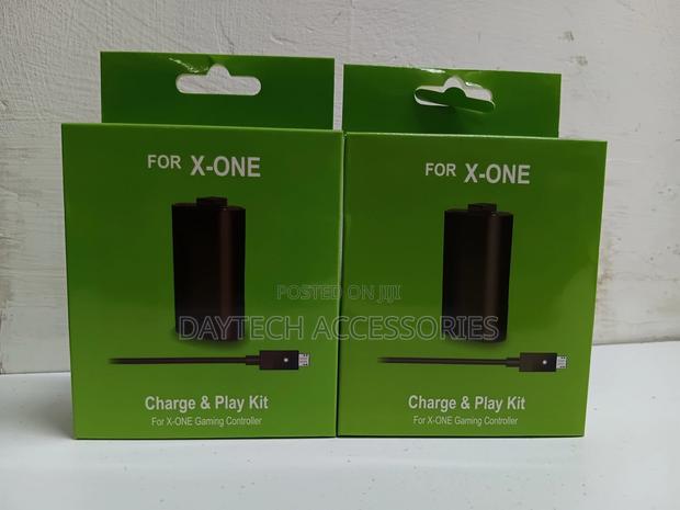 Charge Play Kits Battery for the Xbox One Wireless Controller.