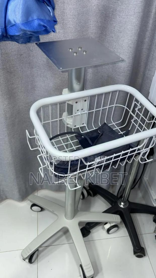Patient Monitor Stand/Trolley - main view