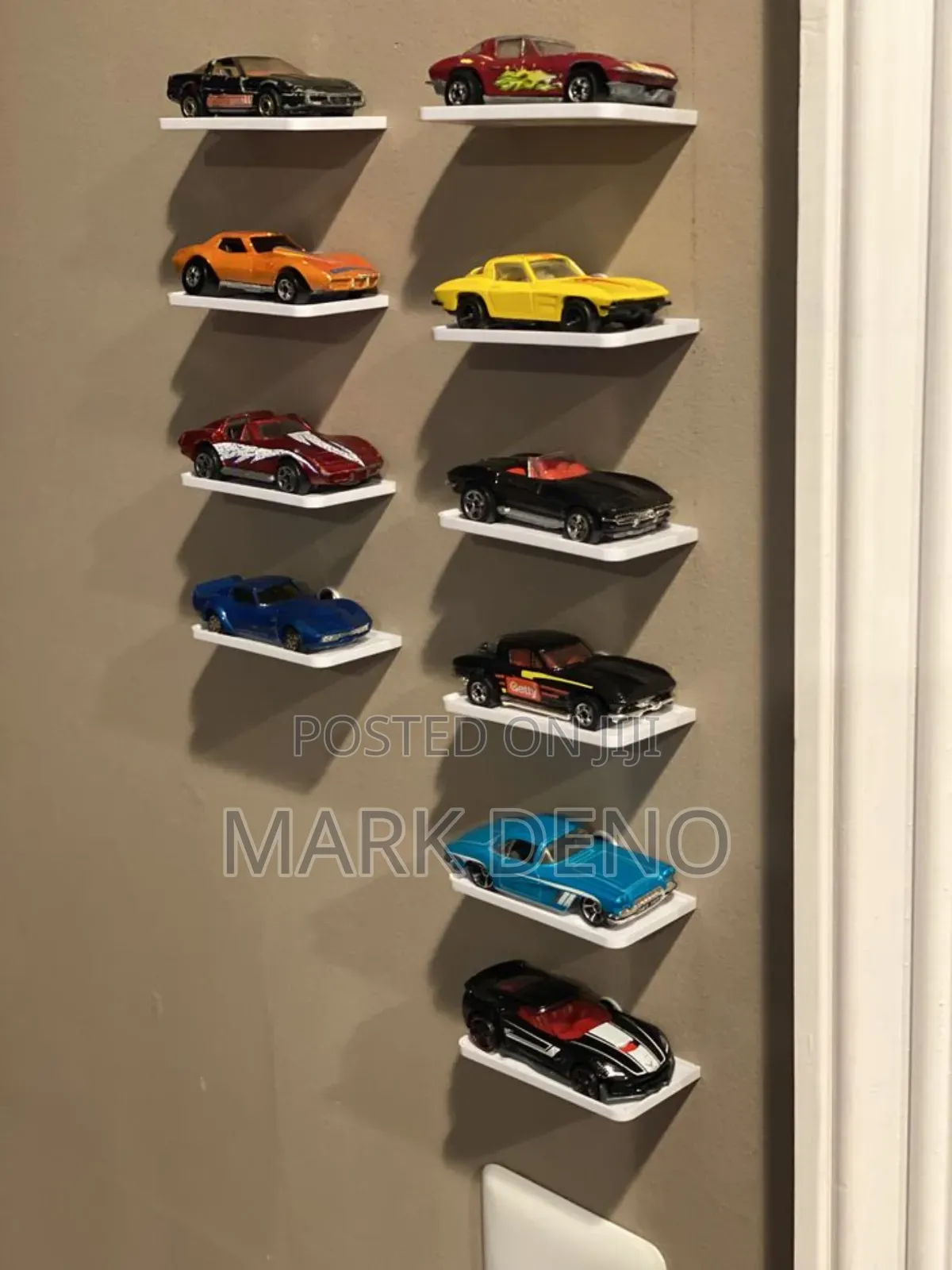 Cars Enthusiast Die-Casts.