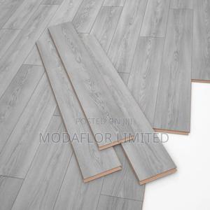 Laminate Flooring – Classic Interior Look - main view